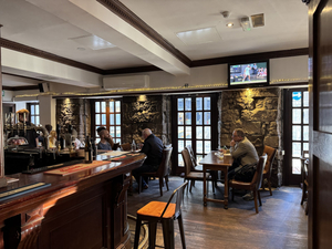 Rab Ha’s Pub/Eatery