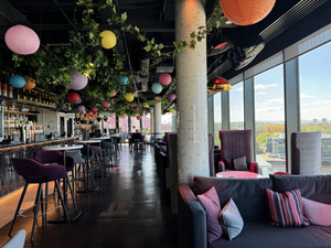 Red Sky Bar