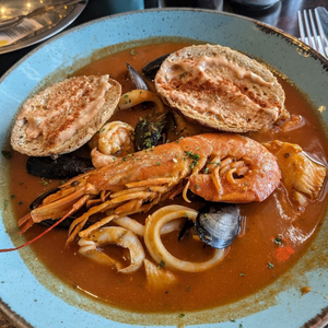 Skip's Steak & Seafood Bar
