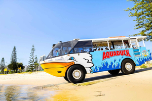 Gold Coast: Aquaduck City Tour and River Cruise