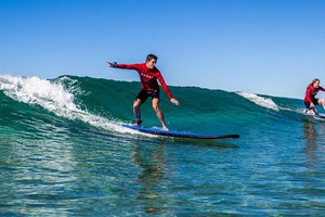 Surfers Paradise: experiência de surf de 2 horas na Gold Coast