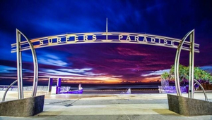 Redécouvrir Surfers Paradise