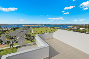 Aqualine Apartments