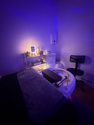 Golden Wellness & Head Spa