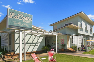 La Costa Motel