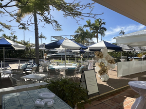 Lagoon Beach Club
