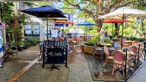 Le Jardin Cafe Restaurant