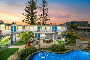 Montego Mermaid Beach Motel