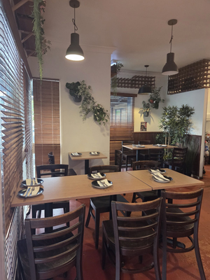 Viet Au Kitchen & Bar - Burleigh Heads