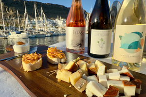 1h Boat Trip + 2h Dockside Wine & Food Tasting
