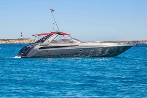 Gran Canaria: Private yacht excursion with Aperitif, drinks and snorkeling