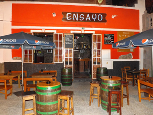 Bar Ensayo