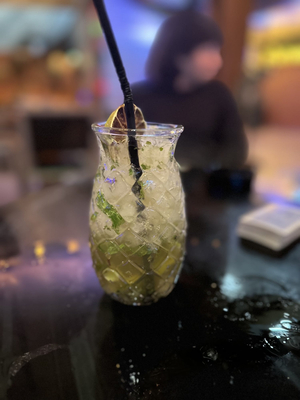 Hawaiian Cocktail Bar