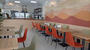 The Grand Café, Coffee & Burger