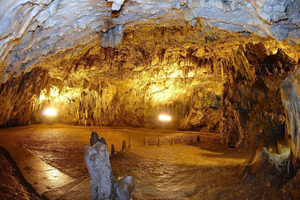 Argostoli: Explore Fiskardo, Praia de Myrtos, Caverna de Melissani