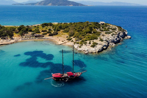 Athens: Agistri, Metopi & Aegina Cruise with Meals & Drinks