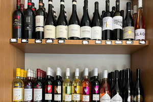 ヘルソニソス：クレタ島産＆ギリシャ産ワインの試飲体験
