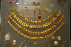 Knossos Palace & Archaeological Museum Private Tour