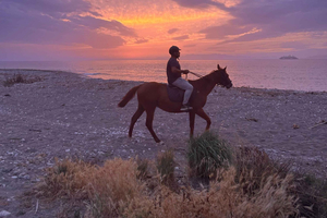 Kremasti: Passeio a Cavalo ao Pôr do Sol na Praia de Kremasti