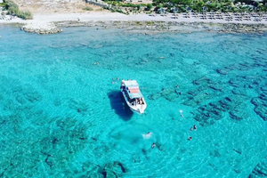 Lindos: passeio de barco com fundo de vidro e mergulho com snorkel