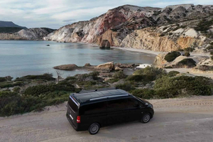 Milos: Private Island Tour with Chauffeur