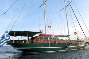 Naxos: AZUL CRUISES Daily to Rina's Cave - Koufonisia & BBQ