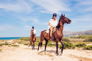 Paros: avventura a cavallo sull'isola del mattino