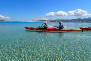 Paros: Excursión en kayak de mar con snorkel y merienda o picnic