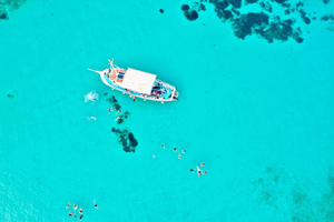 Pounta: Blue Lagoon Boat Tour