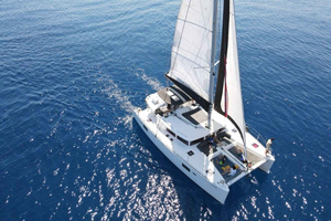 Croisière premium en catamaran à Réthymnon : déjeuner et bar