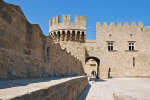 Rhodes: Palace of the Grand Master Ticket & Rhodes SG audio tour
