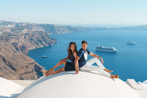 Santorini: Yksityinen mukautettava autokierros paikallisen oppaan kanssa