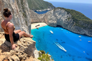 Zakynthos: Shipwreck Beach with Blue Caves Land & Sea Tour