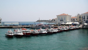 Hydra and Spetses ved dine føtter