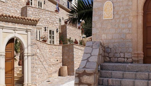 Angelica Hotel
