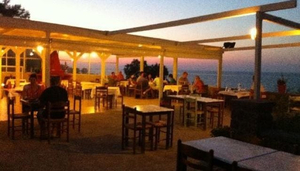 Armenistis Tavern