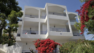 Christina Studios Poros