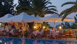 Dionyssos Hotel