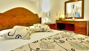 Golden Sun Hotel