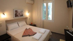 Iro Suites