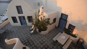 Kapari Hotel
