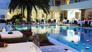 La Piscine Art Hotel