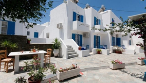 Marinos Hotel