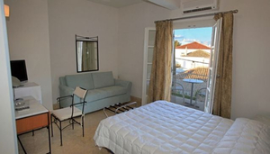 Mimoza Hotel