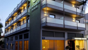 Mouikis Hotel
