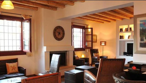 Varos Village Hotel