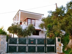 Xanemos Villa Apartments