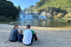Cao Bang: 2-Day Honeymoon/Family Experience