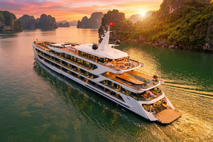 From Hanoi: A Luxurious 2-Day Ha Long & Lan Ha Bay Journey