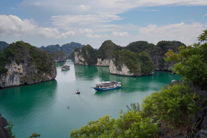 Ha Long Bay: 2-daagse rondvaart met La Pandora Boutique Cruise